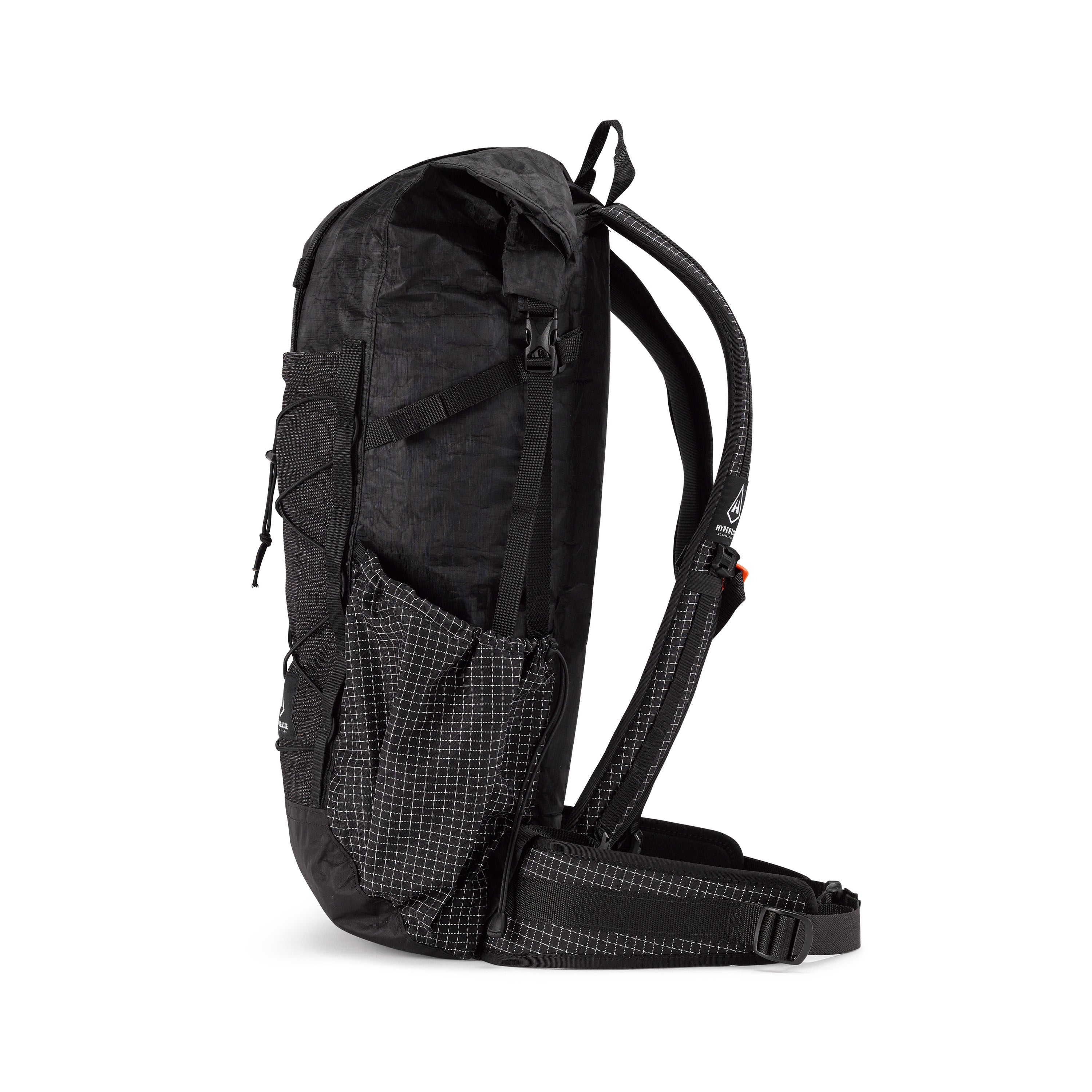 Front view of the Hyperlite Mountain Gear Elevate 22 in Black